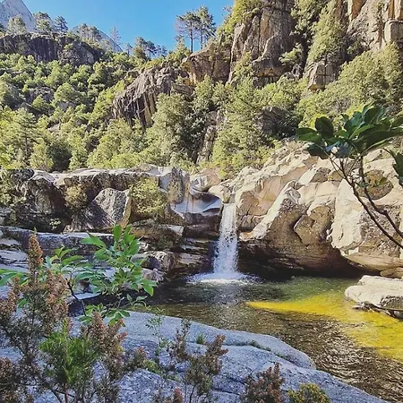 Santa Giulia 240m2 Classee 5 Etoiles Vue 180 Degres فيلة بورتو فيكشْيو