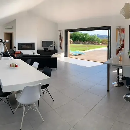 Santa Giulia 240m2 Classee 5 Etoiles Vue 180 Degres