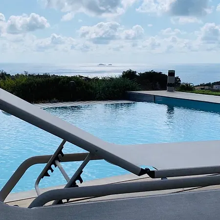 Santa Giulia 240m2 Classee 5 Etoiles Vue 180 Degres فيلة