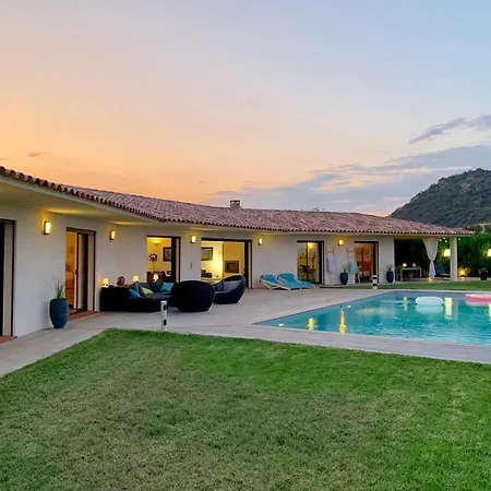 Santa Giulia 240m2 Classee 5 Etoiles Vue 180 Degres