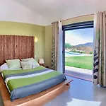 Santa Giulia 240m2 Classee 5 Etoiles Vue 180 Degres 别墅 *