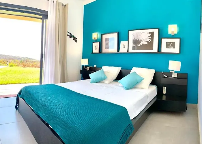 Santa Giulia 240m2 Classee 5 Etoiles Vue 180 Degres *