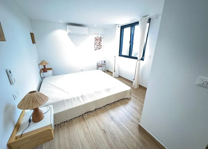 Santa Giulia 240m2 Classee 5 Etoiles Vue 180 Degres